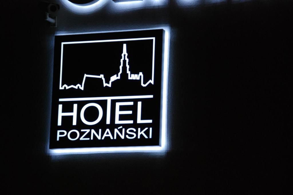 Hotel Poznanski A2 Любонь Екстер'єр фото